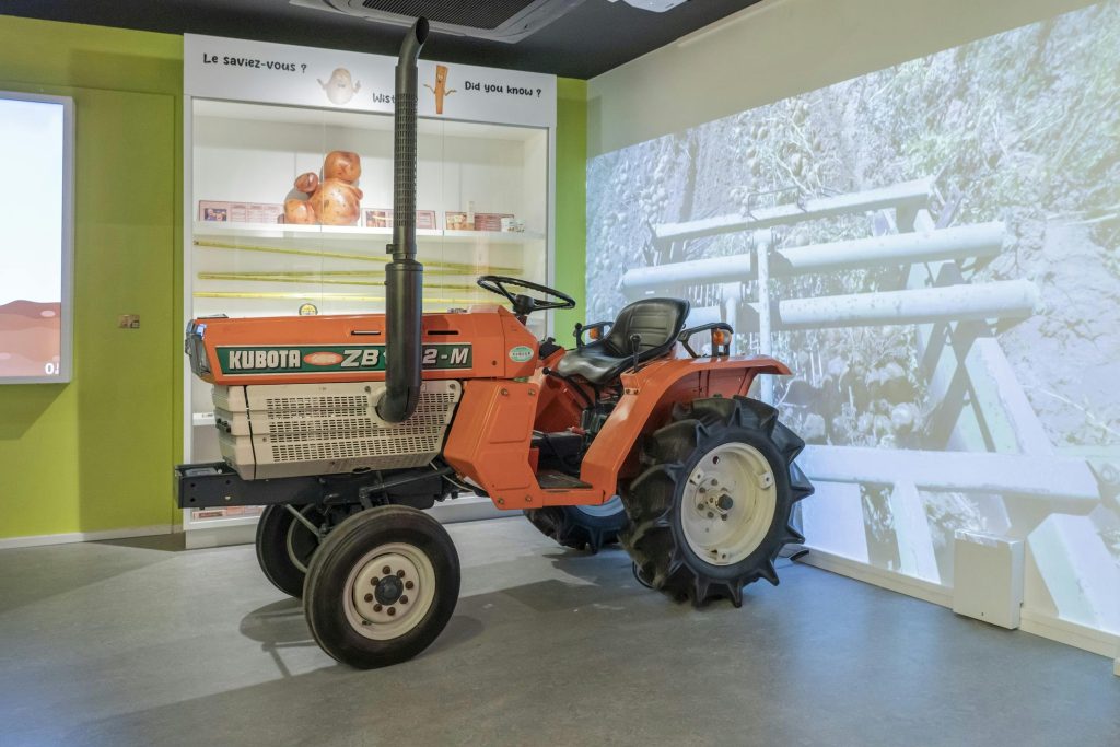 Tracteur au musée de la frite à Bruxelles