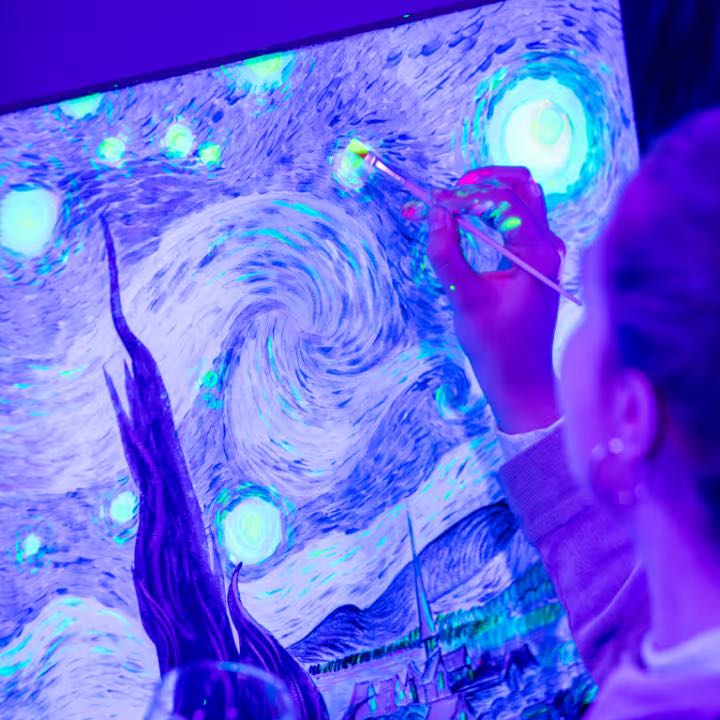 neon brush kids à Bruxelles, un atelier duo parent-enfant